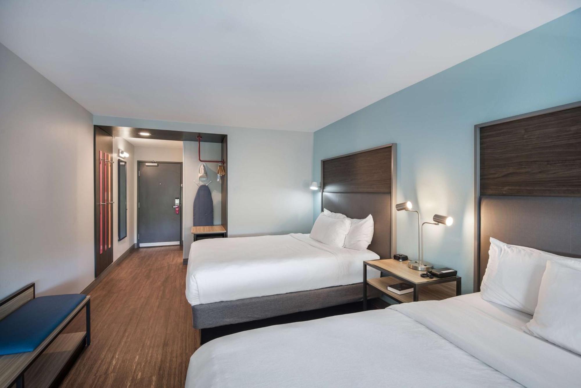 Готель Tru By Hilton Warsaw, In Екстер'єр фото